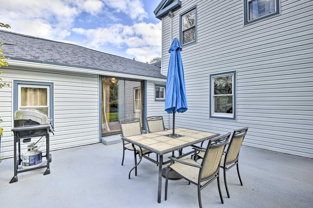 Spacious Home By Finger Lakes And Watkins Glen! Burdett Buitenkant foto